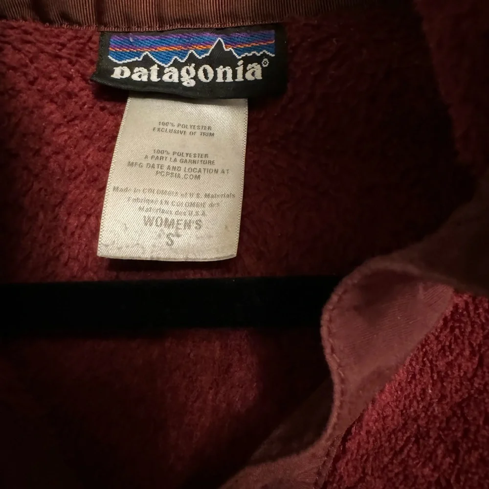Patagonia Burgundy Fleece Pullover - Picture 4 of 4